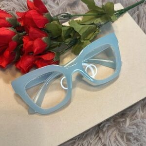🌹Martha Stewart • Oversized Light Blue Reading Glasses • +2.00